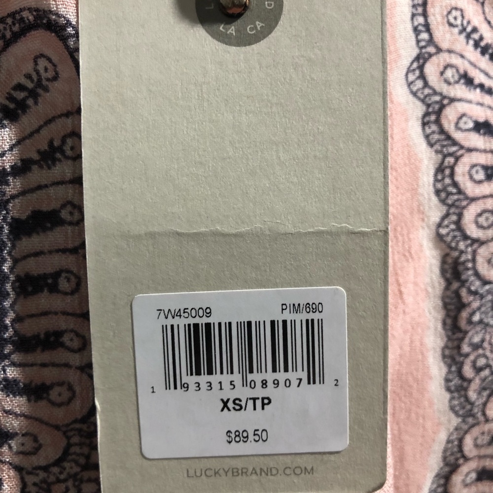 NWT Lucky Brand XS Pink Paisley Print Top - Picture 4 of 4
